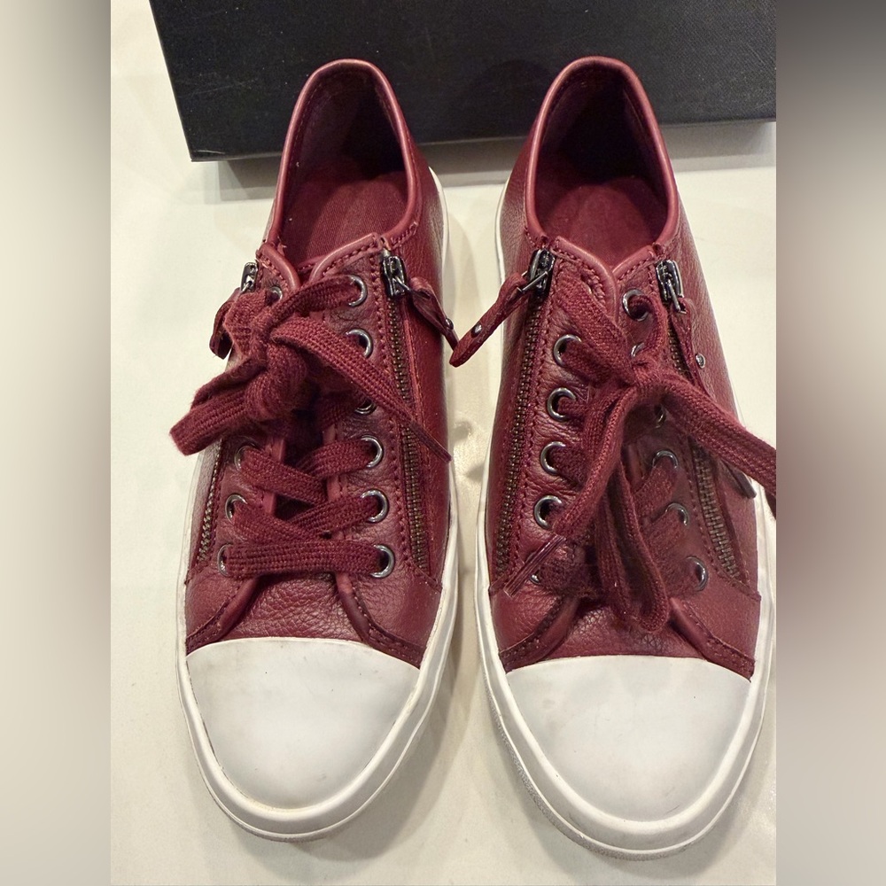 Coach Empire Zipper Burgundy Sneakers - Size 7